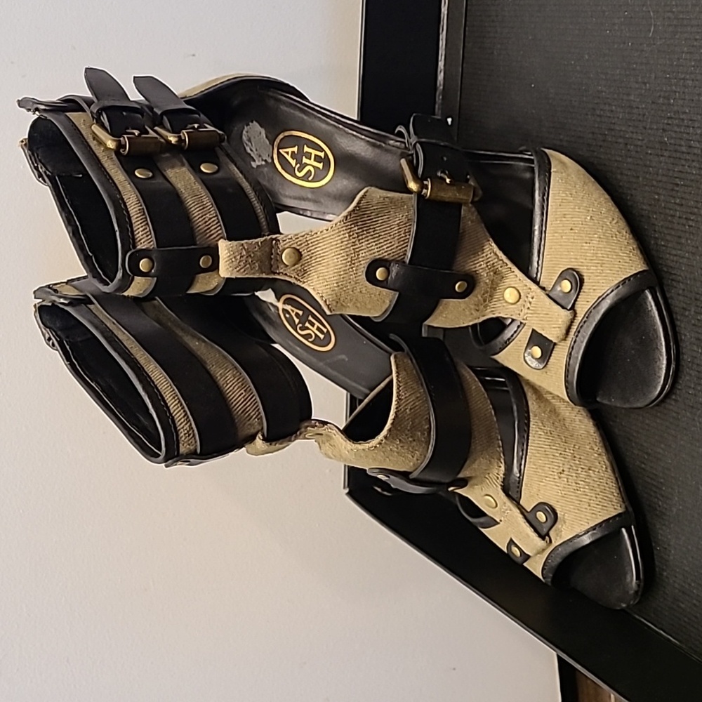 EUC s.8 Ash army heels